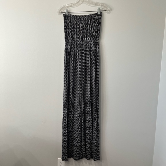 Old Navy Strapless Maxi Dress, Size S - Picture 3 of 4